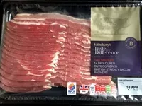 Streaky bacon rashers